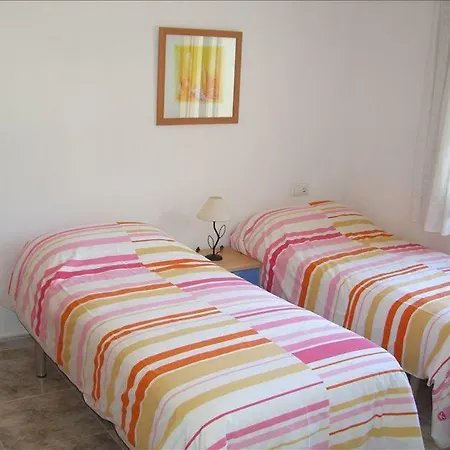 Large Detached House In Gardens - Ginesta * L' Escala