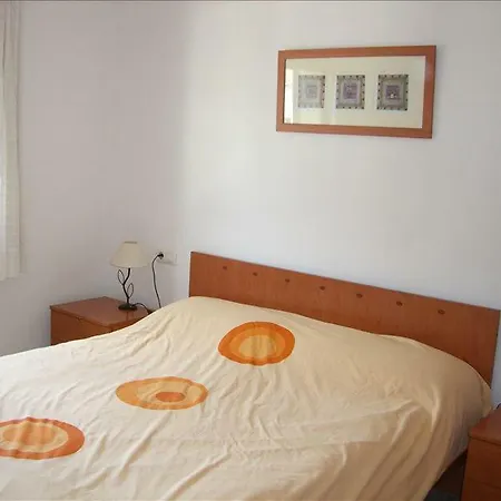 Large Detached House In Gardens - Ginesta